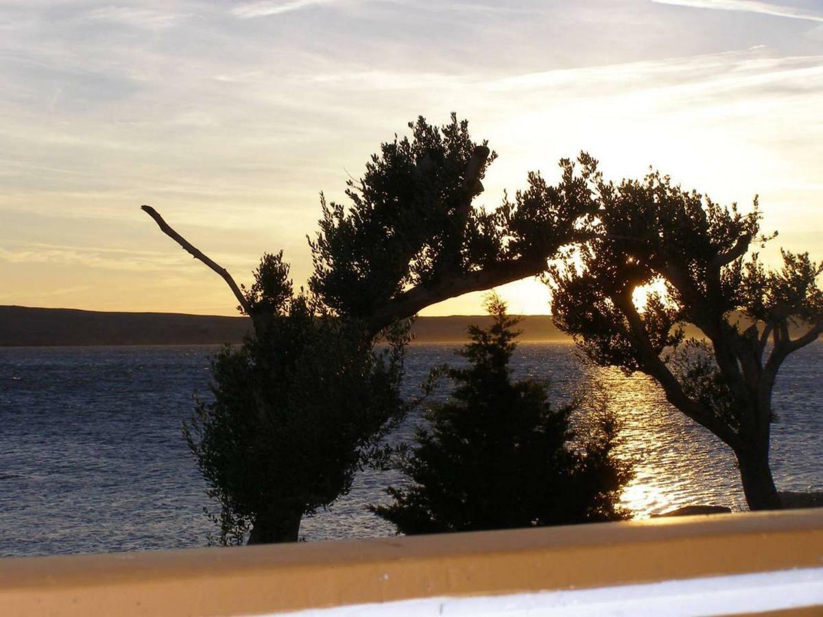Holiday House Maretta - Apartment No 1 Lukovo Sugarje Luaran gambar