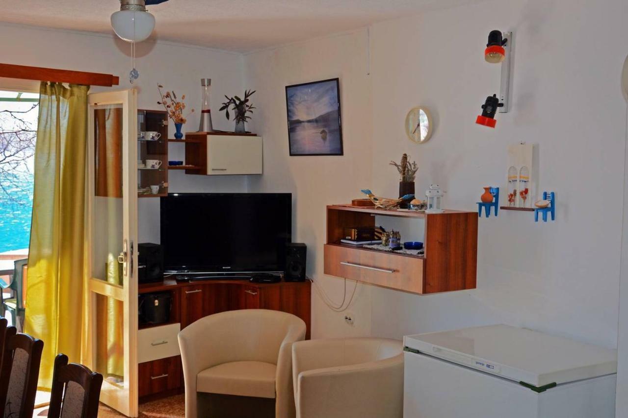 Holiday House Maretta - Apartment No 1 Lukovo Sugarje Luaran gambar